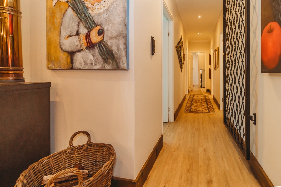 4 Bedroom Property for Sale in Eden Western Cape